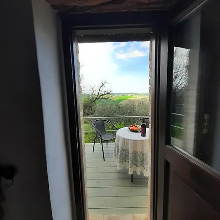 Casa Olivo * Troviggiano
